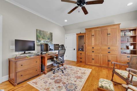 705 E Mcbee Avenue Greenville SC 29601