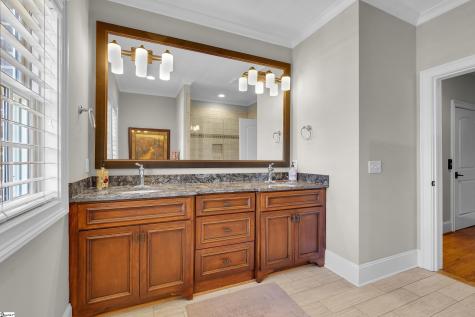 705 E Mcbee Avenue Greenville SC 29601