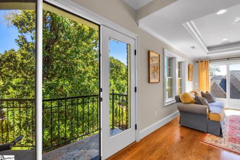 705 E Mcbee Avenue Greenville SC 29601