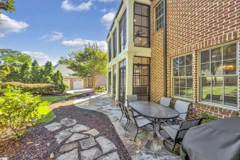 705 E Mcbee Avenue Greenville SC 29601