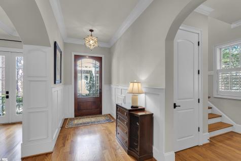 705 E Mcbee Avenue Greenville SC 29601