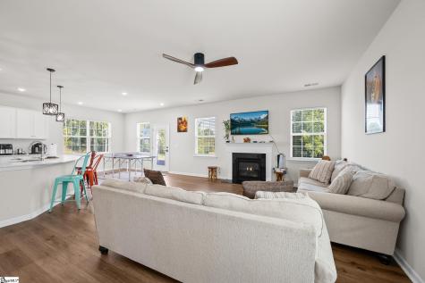147 Somerset Lane Central SC 29630
