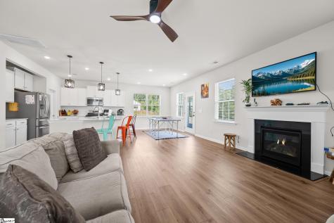 147 Somerset Lane Central SC 29630