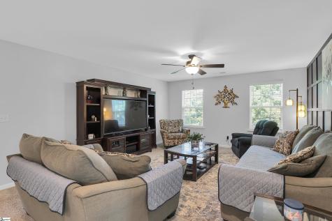 4142 Crest Ridge Lane Boiling Springs SC 29316