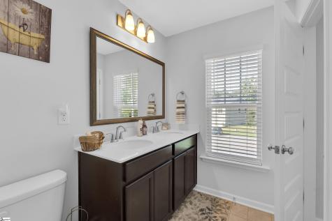 4142 Crest Ridge Lane Boiling Springs SC 29316
