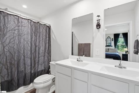 112 Wells Station Road Seneca SC 29678