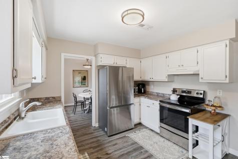 54 Blacks Drive Greenville SC 29615