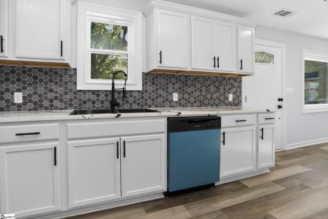 29 Baxter Street Greenville SC 29607