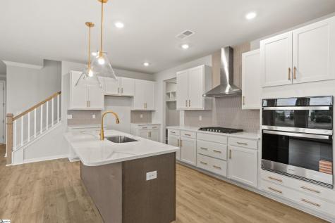 631 Sweetspire Trail Seneca SC 29678