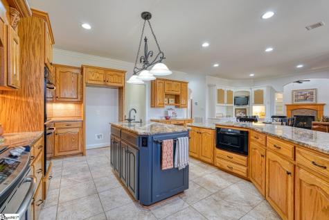 111 Quitman Pointe Chesnee SC 29323