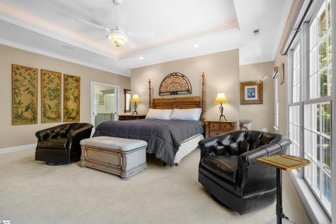 215 Horse Head Point Drive Seneca SC 29672