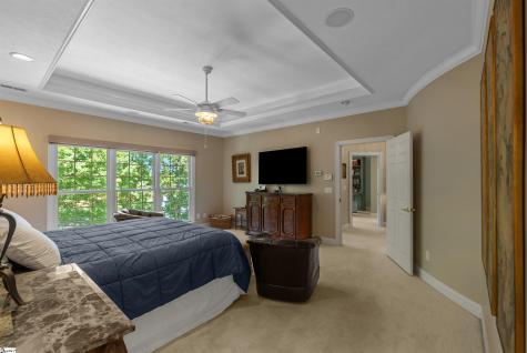215 Horse Head Point Drive Seneca SC 29672