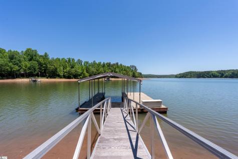 215 Horse Head Point Drive Seneca SC 29672
