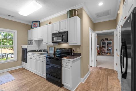 215 Horse Head Point Drive Seneca SC 29672
