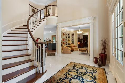 215 Horse Head Point Drive Seneca SC 29672