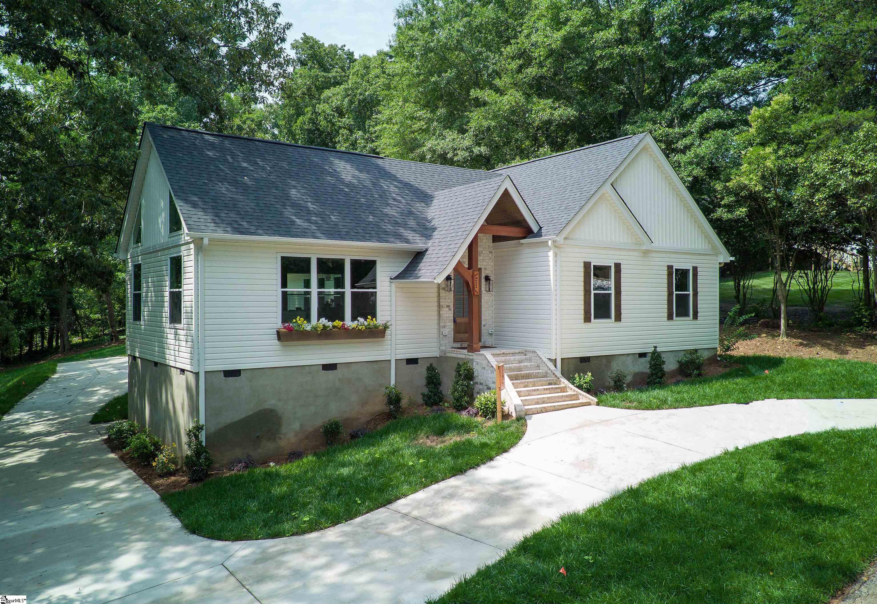 34 Nora Drive Greenville SC 29609