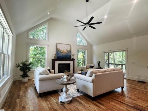 34 Nora Drive Greenville SC 29609