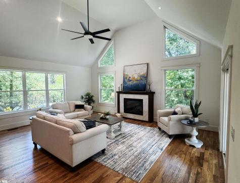 34 Nora Drive Greenville SC 29609