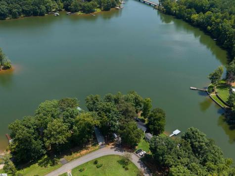 127 Rocky Shores Boat Ramp Road Iva SC 29655