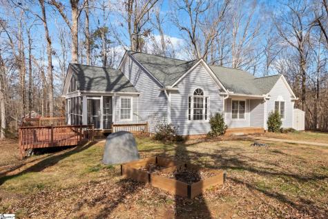 2075 Cowens Bridge Road Gray Court SC 29645