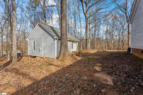 2075 Cowens Bridge Road Gray Court SC 29645