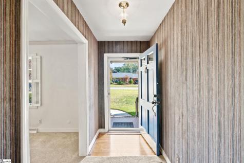 7 Mcswain Drive Greenville SC 29615