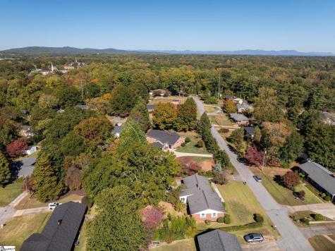 7 Mcswain Drive Greenville SC 29615