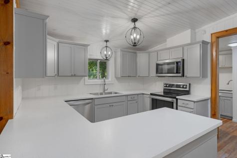 2727 Shady Grove Road Sunset SC 29682
