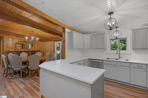 2727 Shady Grove Road Sunset SC 29682