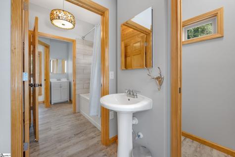 2727 Shady Grove Road Sunset SC 29682