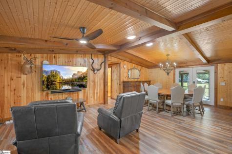 2727 Shady Grove Road Sunset SC 29682