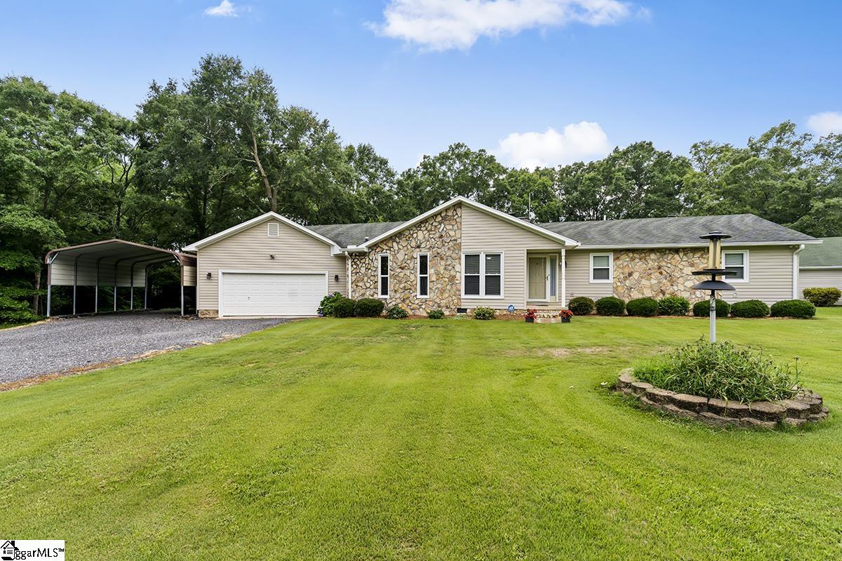 222 Jared Drive Laurens SC 29360