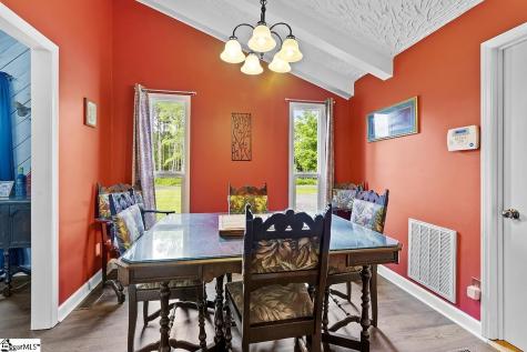 222 Jared Drive Laurens SC 29360