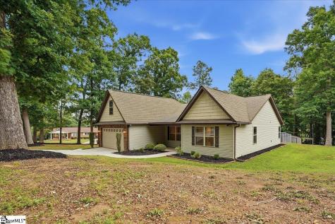 2222 Wright Drive Greer SC 29651