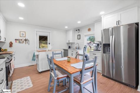 102 Edgewood Avenue Landrum SC 29356