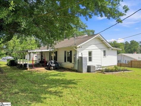 102 Edgewood Avenue Landrum SC 29356