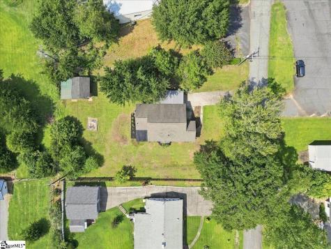 102 Edgewood Avenue Landrum SC 29356