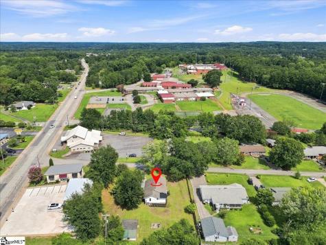 102 Edgewood Avenue Landrum SC 29356
