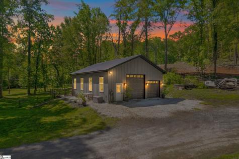 3306 Moorefield Memorial Highway Pickens SC 29671