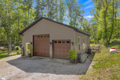 3306 Moorefield Memorial Highway Pickens SC 29671