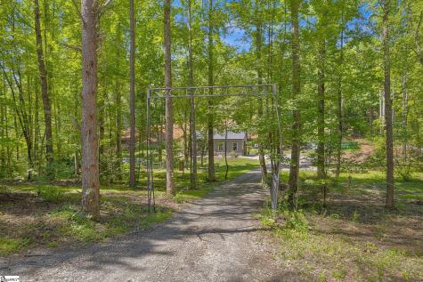 3306 Moorefield Memorial Highway Pickens SC 29671