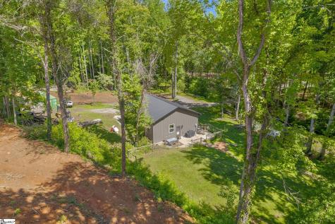 3306 Moorefield Memorial Highway Pickens SC 29671