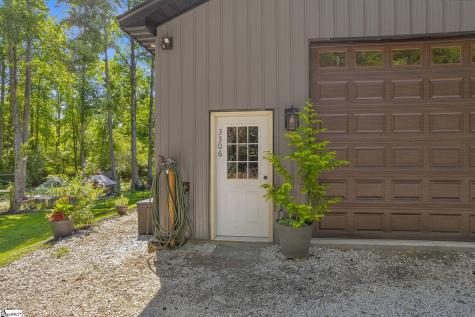 3306 Moorefield Memorial Highway Pickens SC 29671