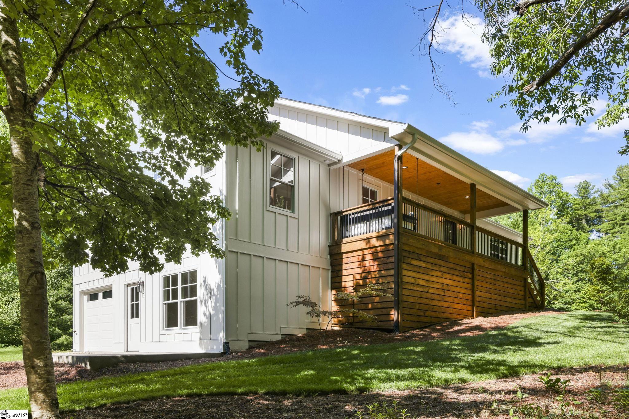 316 Big Raven Lane Saluda NC 28773
