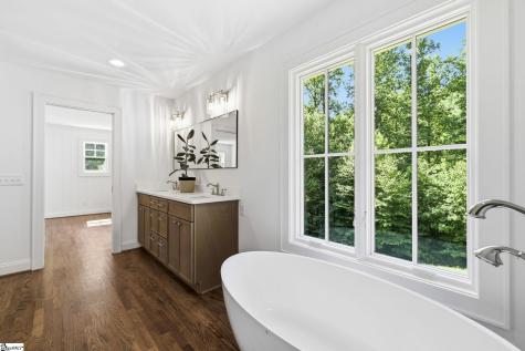 316 Big Raven Lane Saluda NC 28773