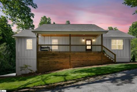 316 Big Raven Lane Saluda NC 28773