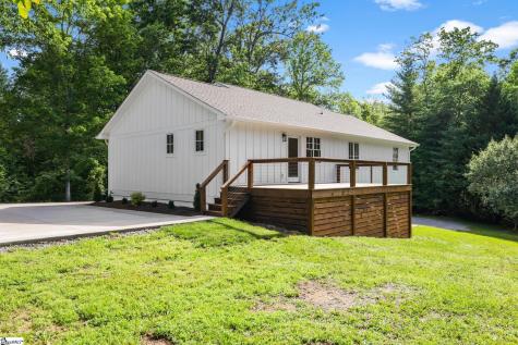 316 Big Raven Lane Saluda NC 28773