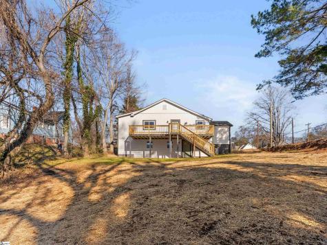 320 Carney Street Drayton SC 29333