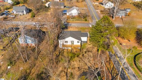 320 Carney Street Drayton SC 29333