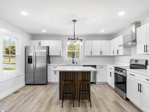 320 Carney Street Drayton SC 29333